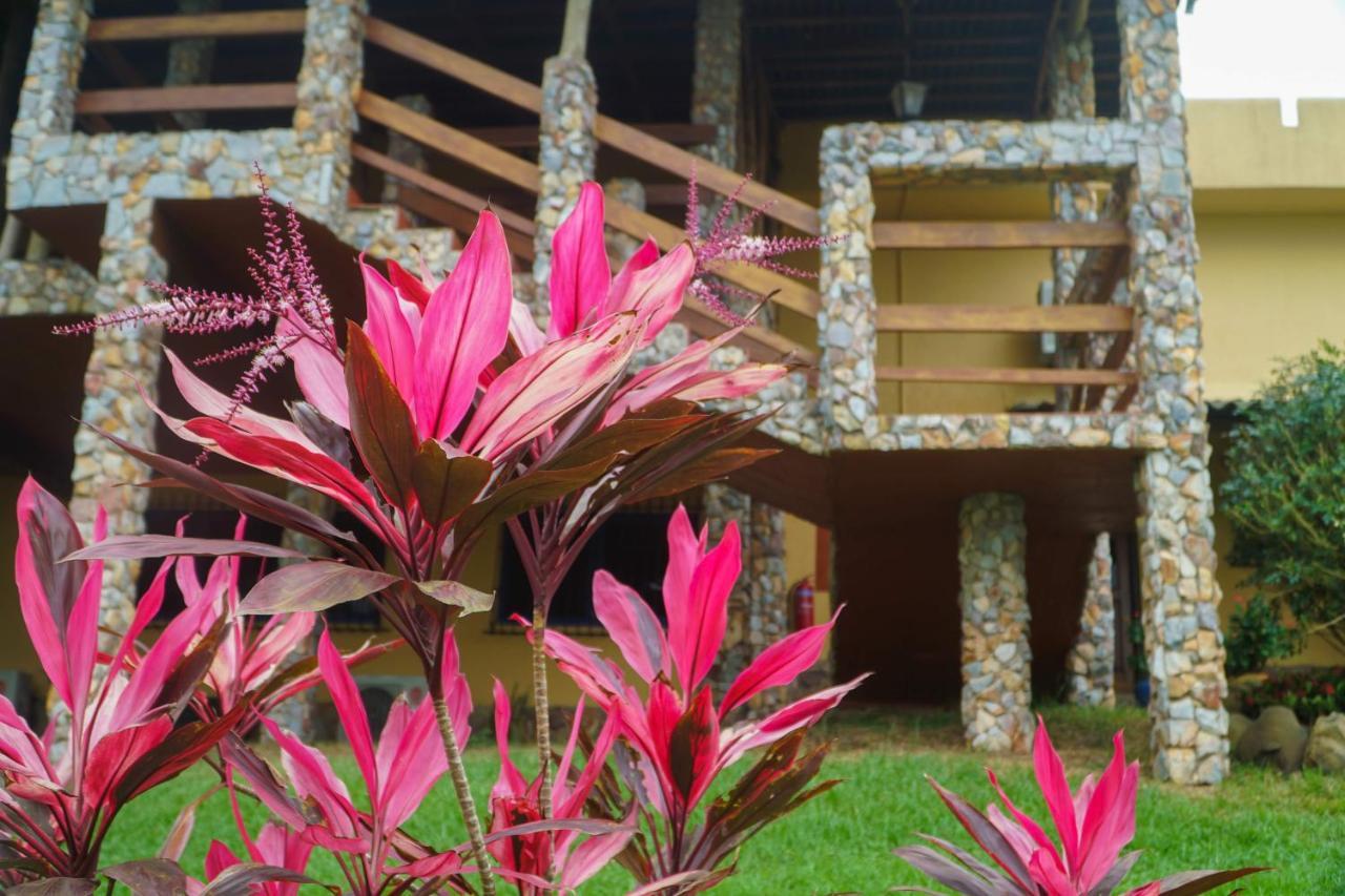 Villa Hillburi Aburi Exterior foto